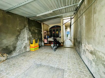 Bán nhà đường số 40 , Phường Linh Đông. Diện tích 153 m²